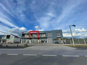 TOMI Hotel Eniseli